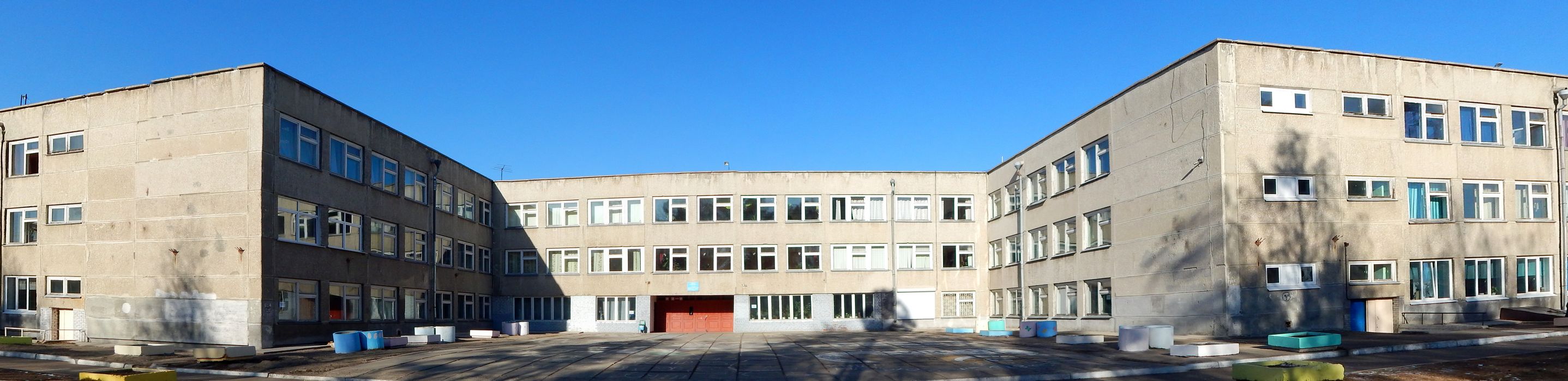 Школа 15 ангарск. 17 Школа Ангарск. Школа 17 Челябинск. Школа в Ангарске 17 микрорайон.